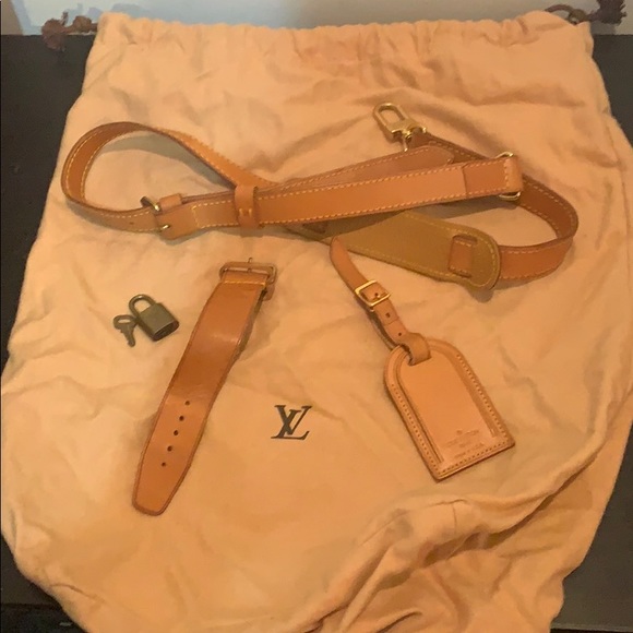 Louis Vuitton 1993 Keepall Bandouliere 50 inside - Picture 7 of 7